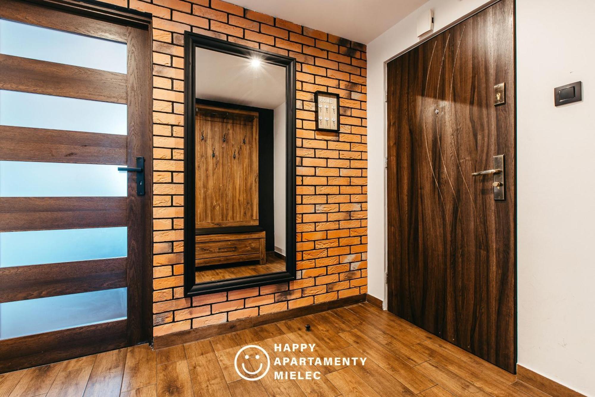 Happy Stay - Apartamentyhappy Pl Mielec Dış mekan fotoğraf