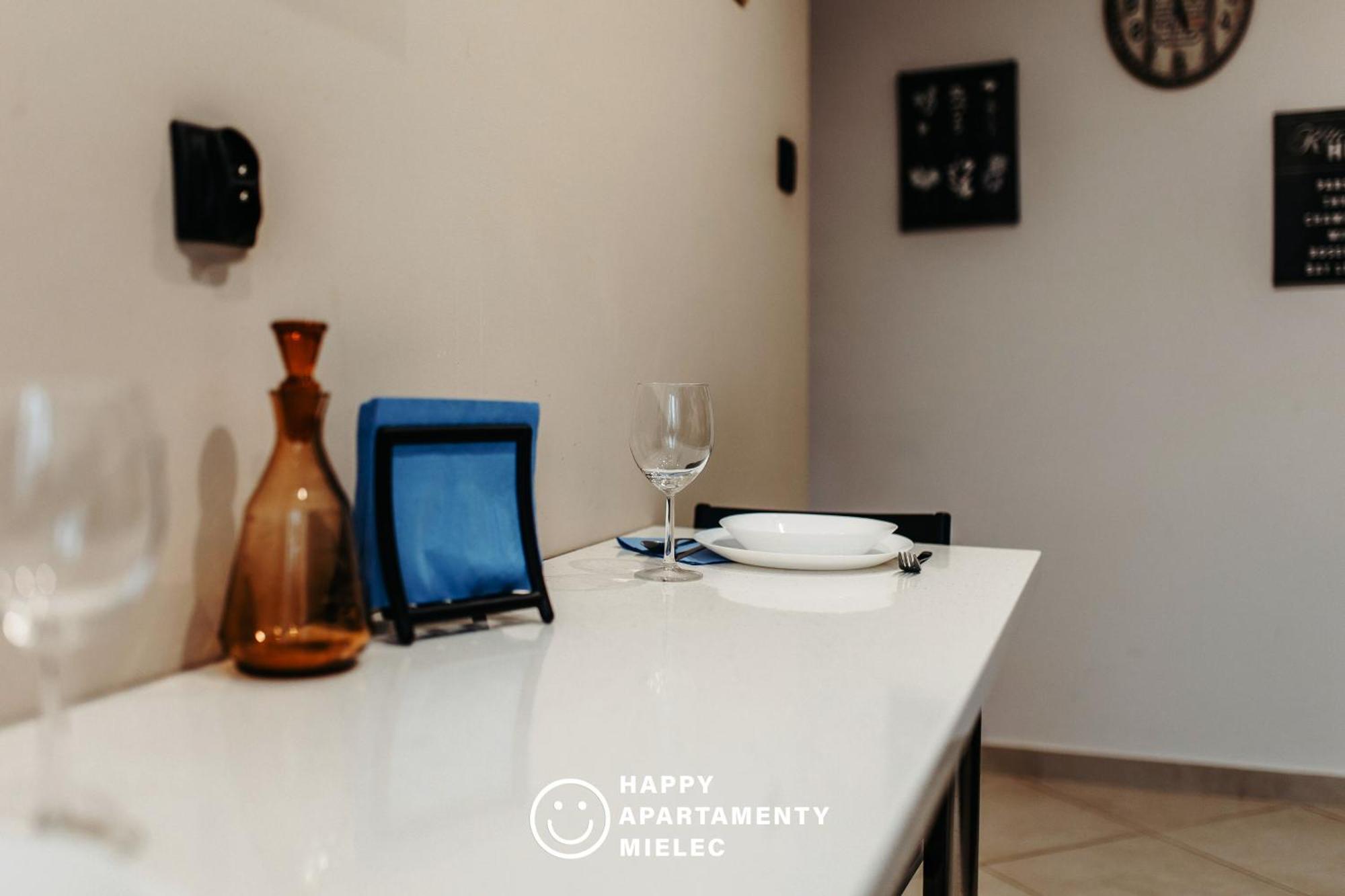 Happy Stay - Apartamentyhappy Pl Mielec Dış mekan fotoğraf