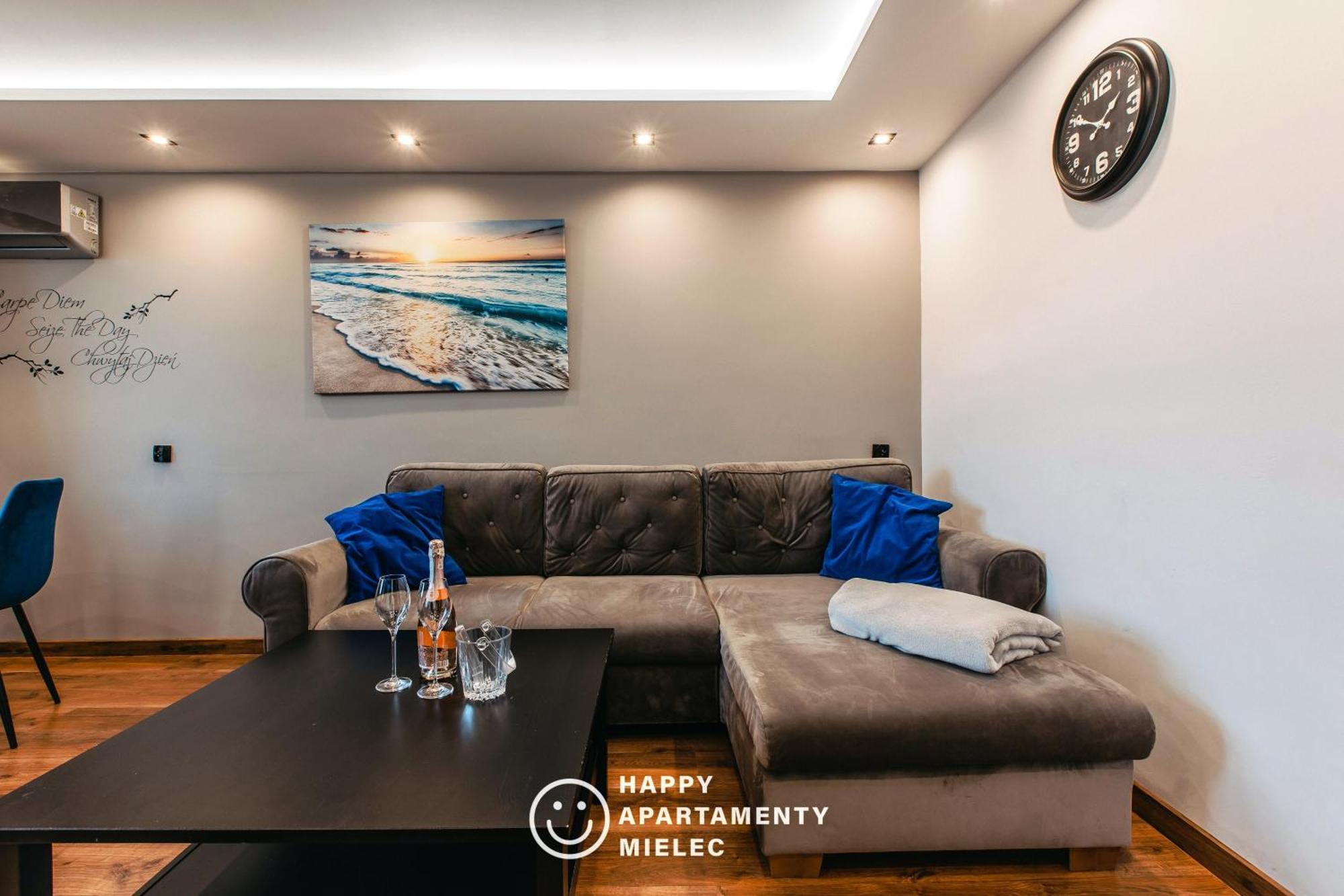 Happy Stay - Apartamentyhappy Pl Mielec Dış mekan fotoğraf